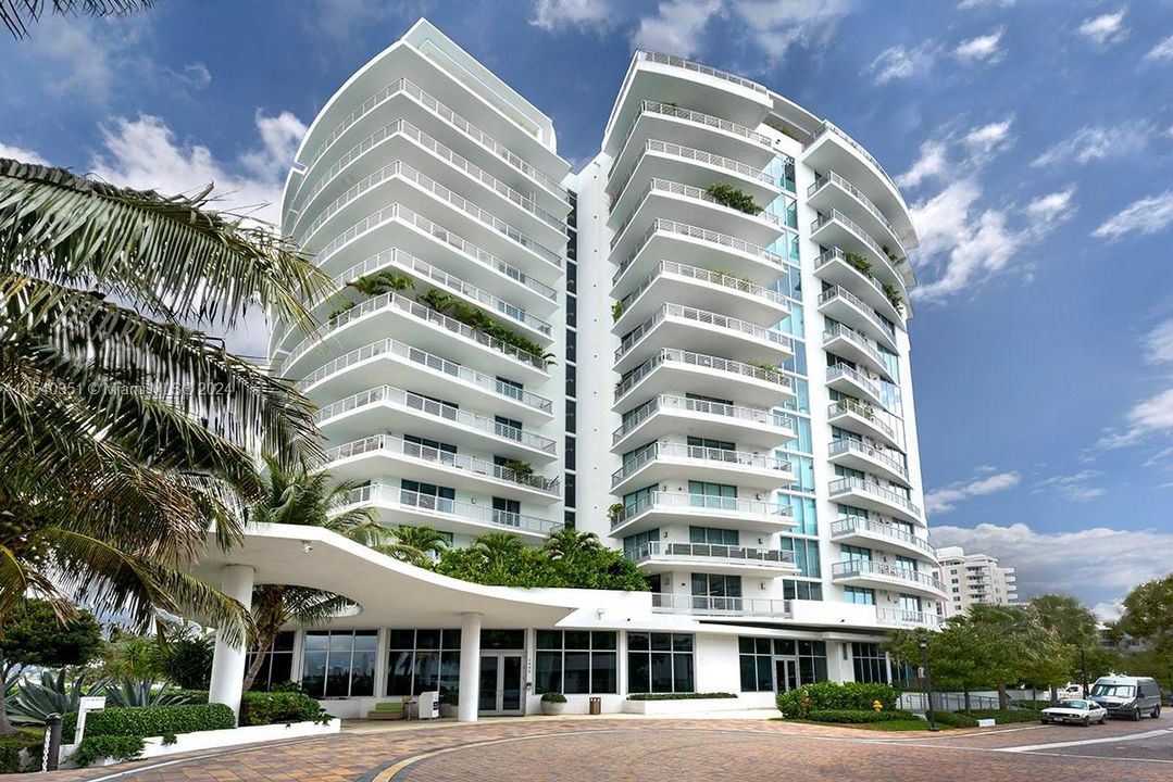 Recently Rented: $7,500 (1 beds, 2 baths, 1128 Square Feet)