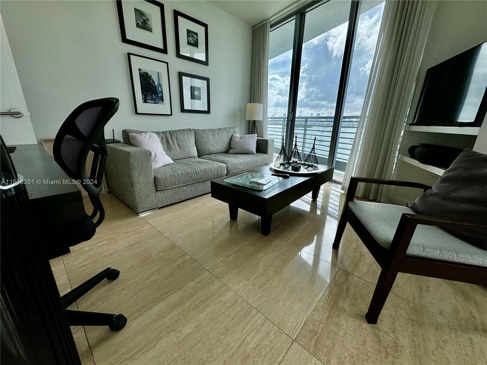 Recently Rented: $7,500 (1 beds, 2 baths, 1128 Square Feet)