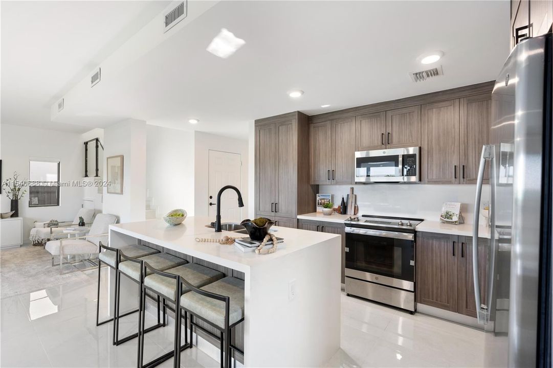 Active With Contract: $579,900 (5 beds, 3 baths, 0 Square Feet)