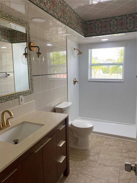 Недавно арендовано: $5,200 (5 спален, 3 ванн, 1296 Квадратных фут)