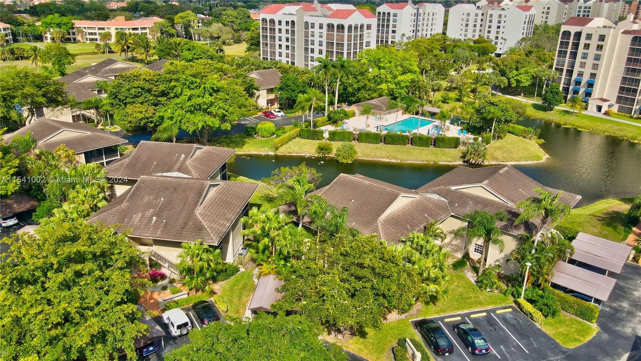 Vendido Recientemente: $489,000 (3 camas, 2 baños, 1900 Pies cuadrados)