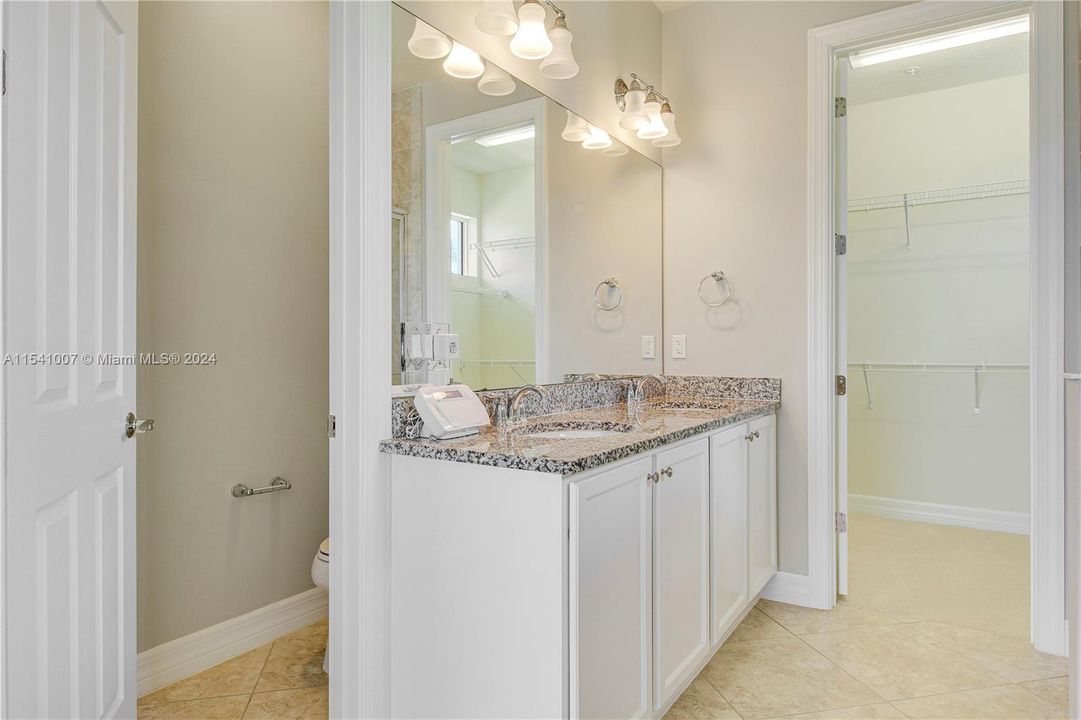 Master Bath & Closet