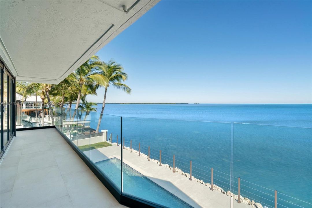 Recently Sold: $6,900,000 (3 beds, 3 baths, 0 Square Feet)