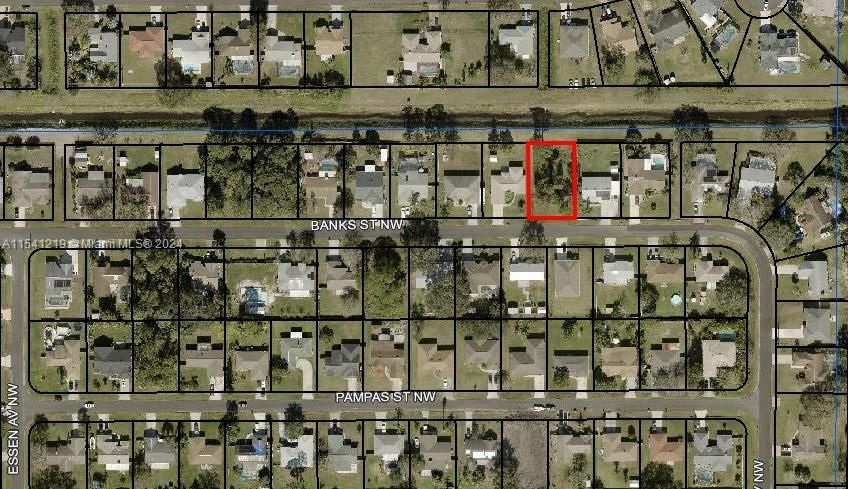Vendido Recientemente: $54,000 (0.24 acres)
