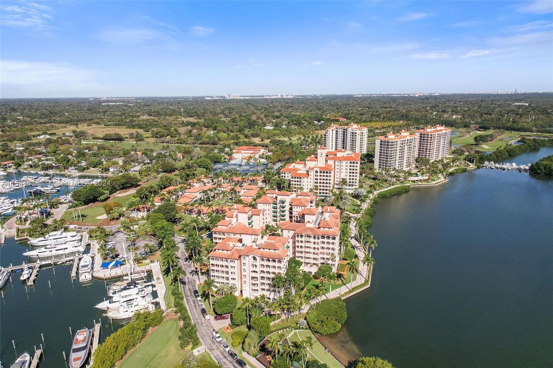 For Sale: $1,995,000 (4 beds, 3 baths, 3140 Square Feet)