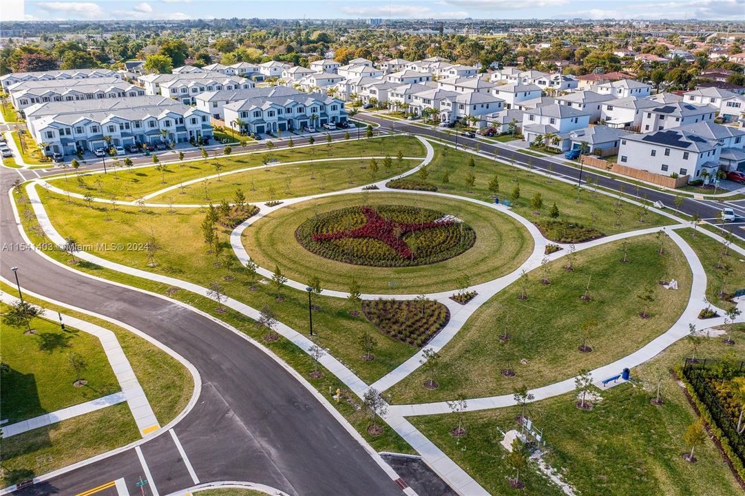 Recently Rented: $2,700 (3 beds, 3 baths, 1328 Square Feet)