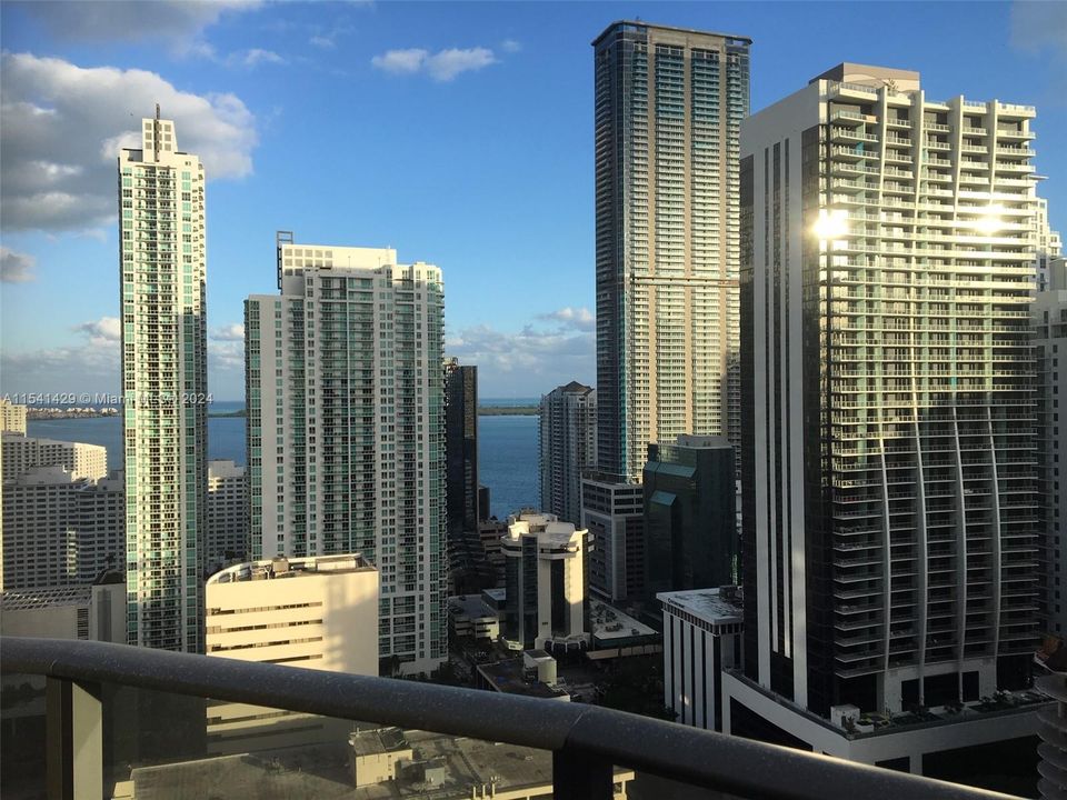 Recently Rented: $6,500 (2 beds, 2 baths, 1121 Square Feet)