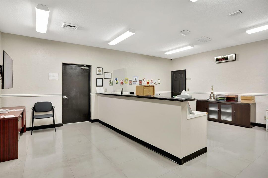 N Building reception - Copy