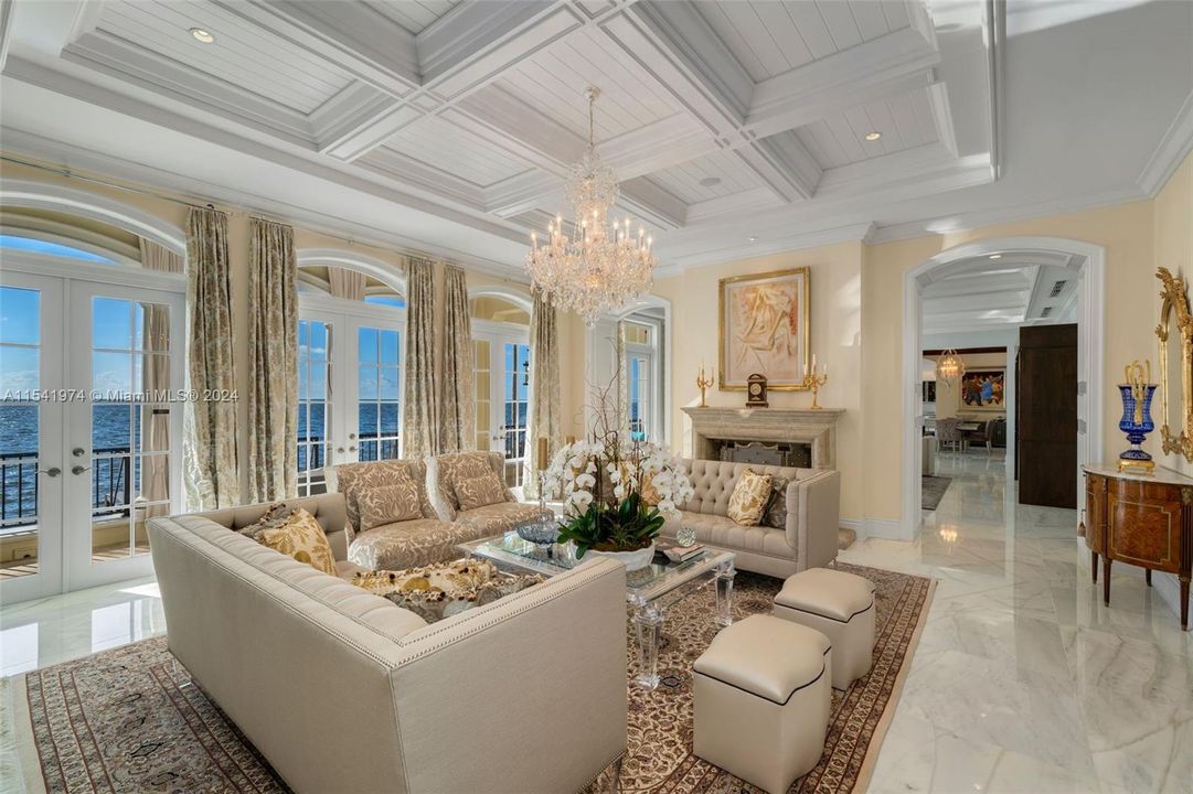 For Sale: $47,000,000 (7 beds, 8 baths, 12543 Square Feet)