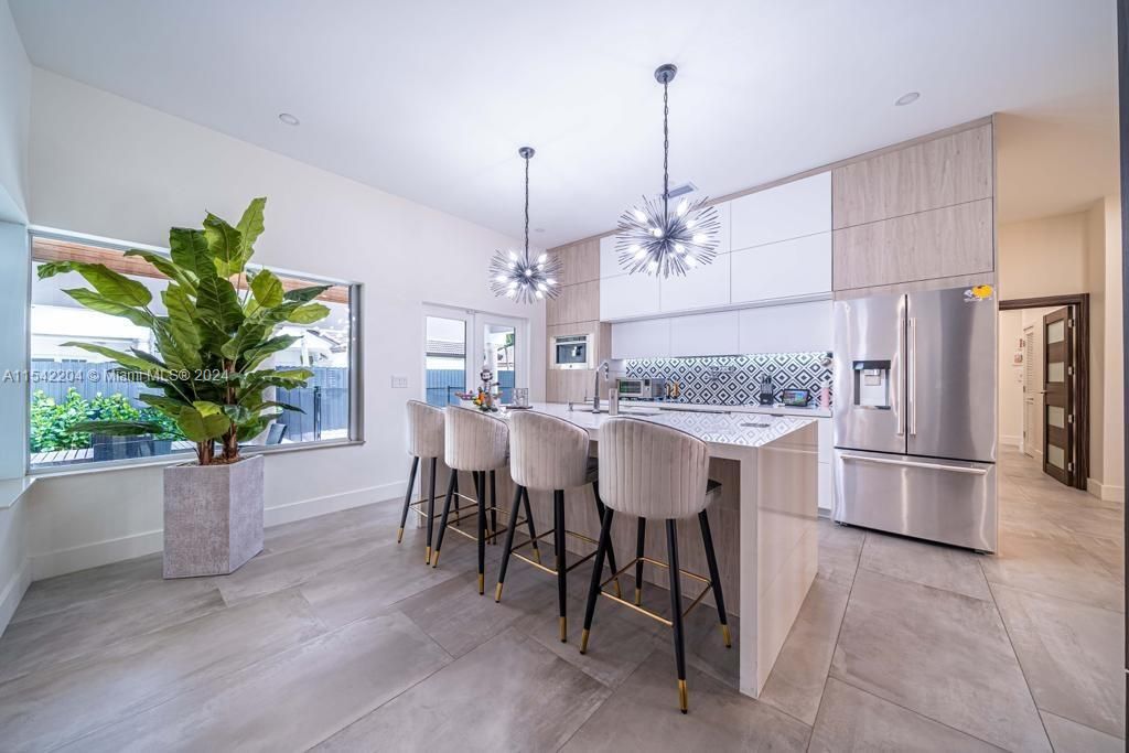 Active With Contract: $1,379,000 (4 beds, 3 baths, 2399 Square Feet)