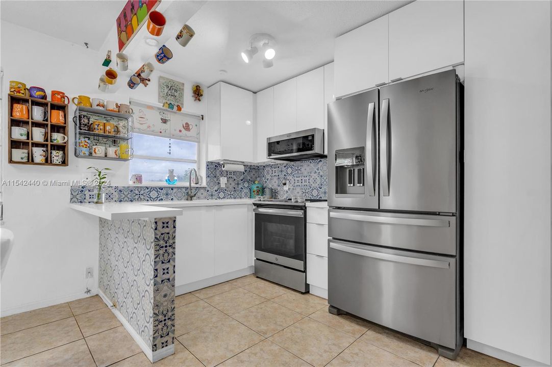Kitchen was renovated in 2019.  All new appliances.