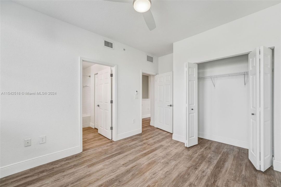 Active With Contract: $3,325 (2 beds, 2 baths, 1516 Square Feet)