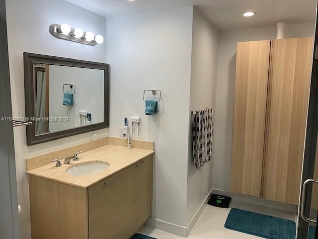 Recently Rented: $2,650 (1 beds, 1 baths, 659 Square Feet)