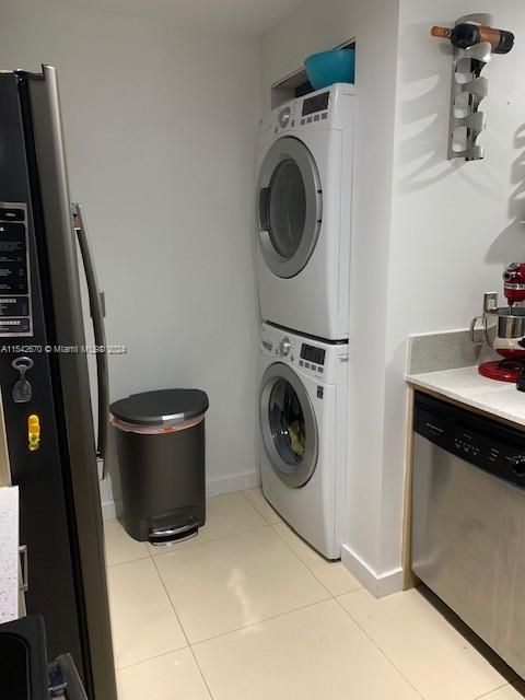 Recently Rented: $2,650 (1 beds, 1 baths, 659 Square Feet)