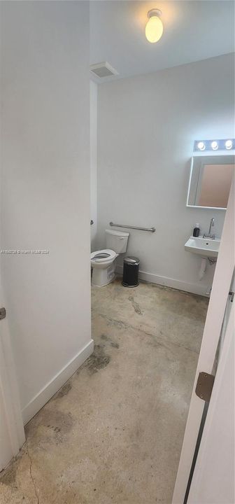 Недавно арендовано: $52 (0 спален, 0 ванн, 0 Квадратных фут)