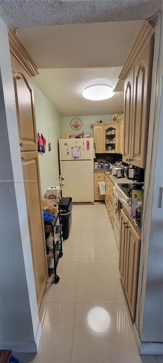 Recently Sold: $270,000 (2 beds, 2 baths, 793 Square Feet)