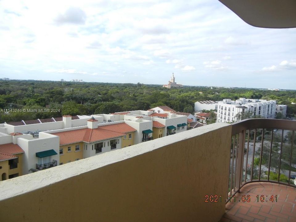 Recently Rented: $3,400 (2 beds, 2 baths, 1129 Square Feet)