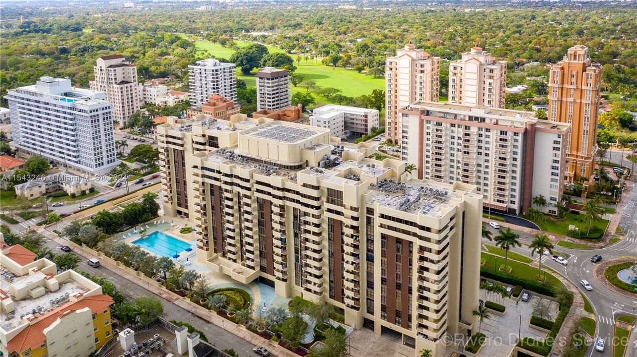 Recently Rented: $3,400 (2 beds, 2 baths, 1129 Square Feet)