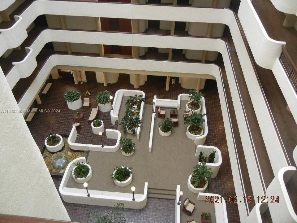 Recently Rented: $3,400 (2 beds, 2 baths, 1129 Square Feet)