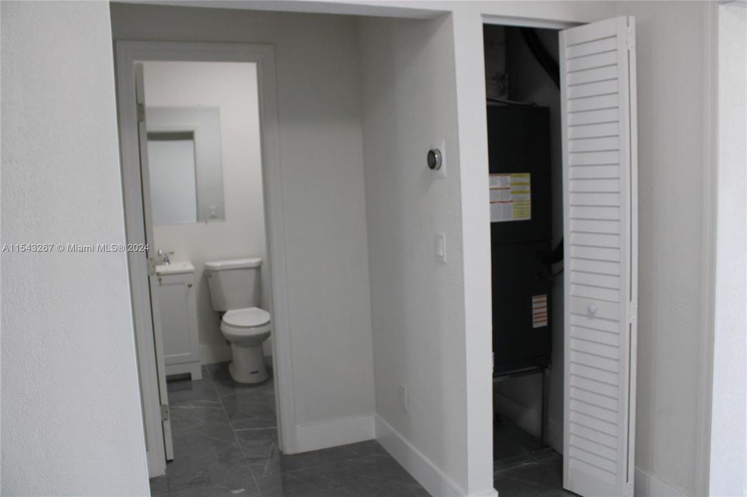 Recently Sold: $495,000 (3 beds, 2 baths, 1187 Square Feet)