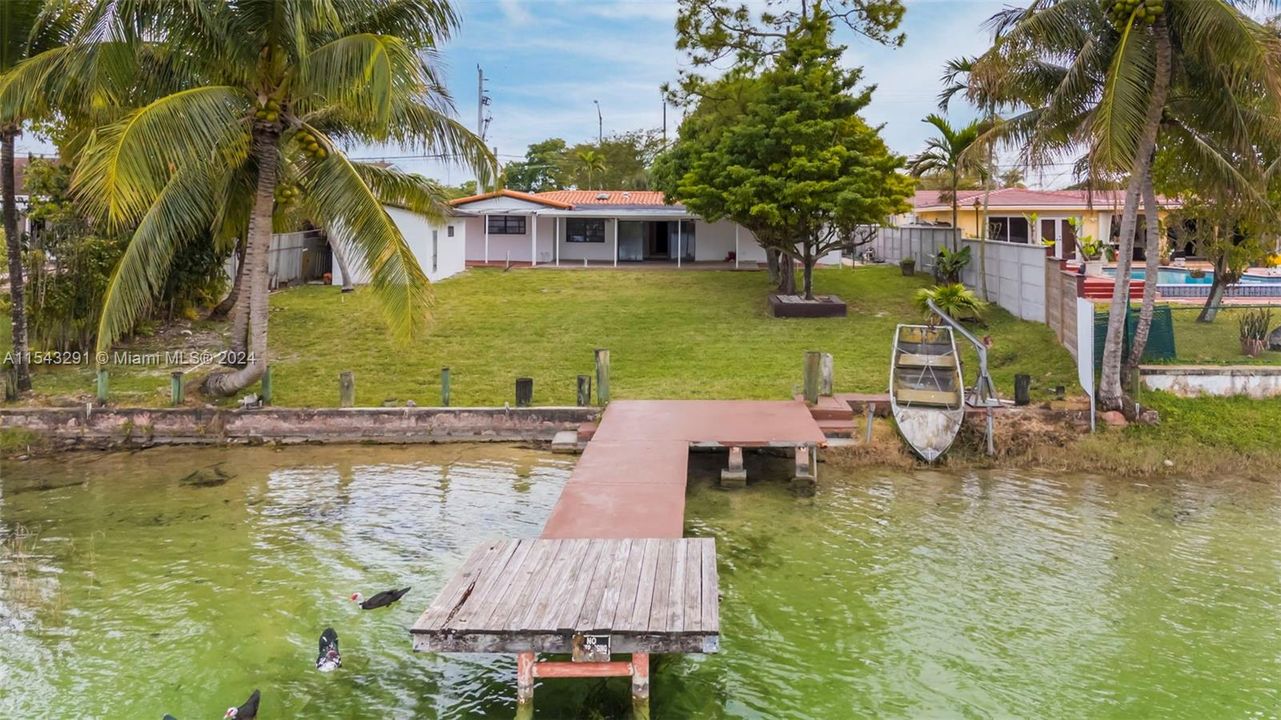 Недавно продано: $829,900 (4 спален, 4 ванн, 2810 Квадратных фут)