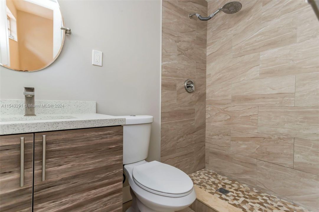 Недавно продано: $829,900 (4 спален, 4 ванн, 2810 Квадратных фут)