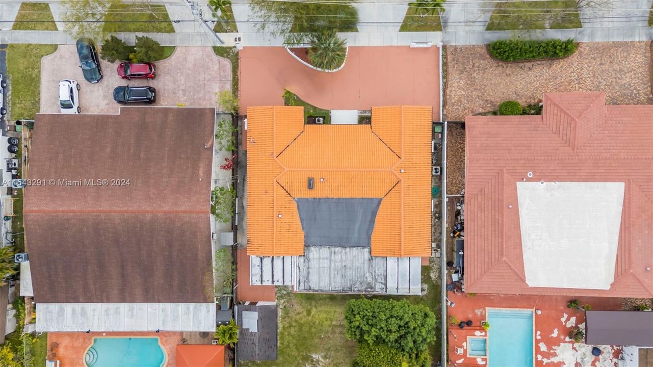 Недавно продано: $829,900 (4 спален, 4 ванн, 2810 Квадратных фут)