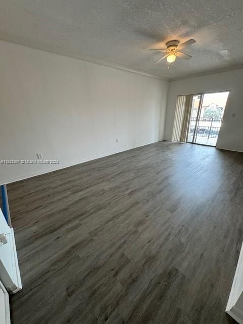 Recently Rented: $2,400 (2 beds, 2 baths, 1130 Square Feet)