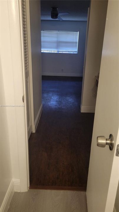 For Sale: $88,995 (1 beds, 1 baths, 720 Square Feet)