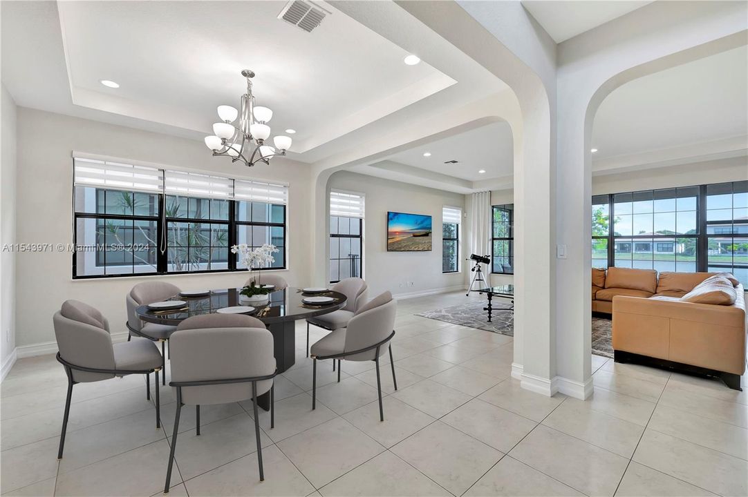 Недавно продано: $1,250,000 (4 спален, 3 ванн, 3806 Квадратных фут)