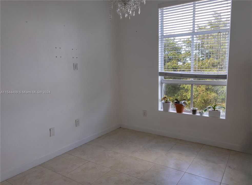 Recently Sold: $249,900 (2 beds, 2 baths, 830 Square Feet)