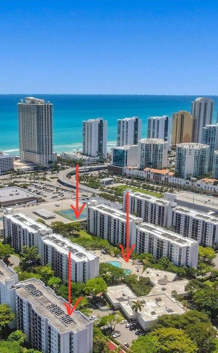 For Sale: $315,000 (1 beds, 1 baths, 767 Square Feet)