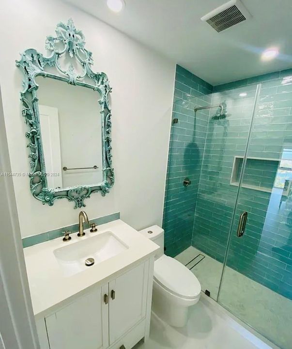 2cd bathroom