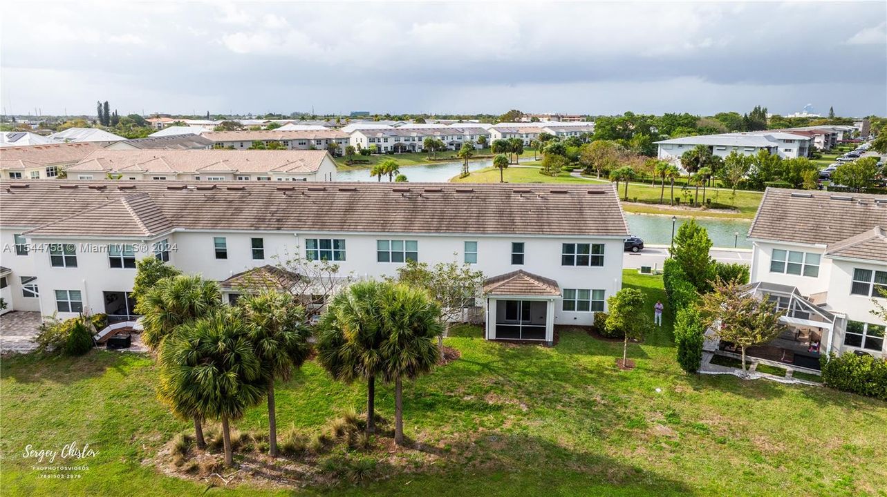 Recently Sold: $750,000 (3 beds, 2 baths, 1769 Square Feet)