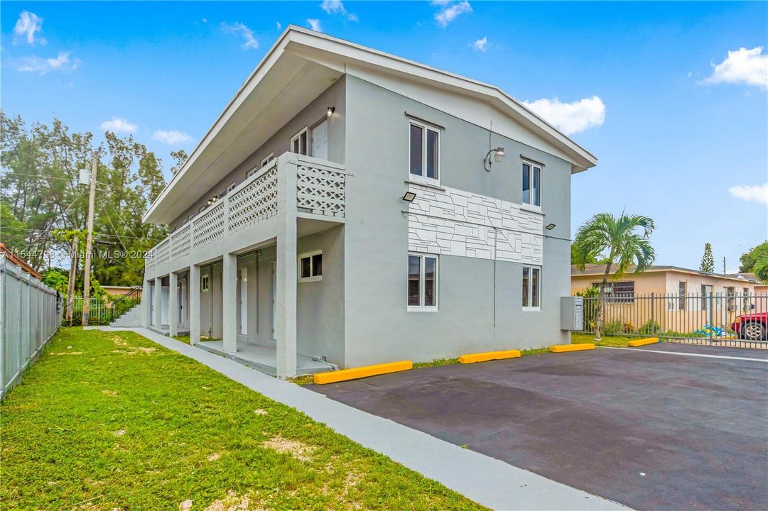 En Venta: $1,149,000 (0 camas, 0 baños, 3094 Pies cuadrados)