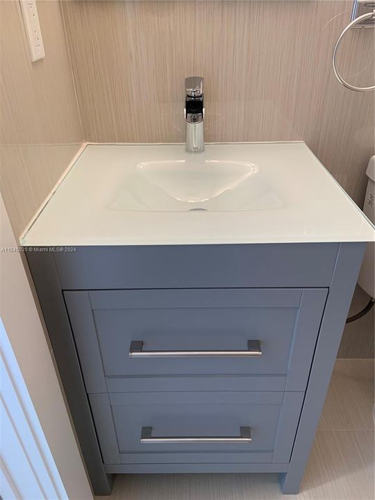 Recently Rented: $3,700 (3 beds, 2 baths, 1316 Square Feet)