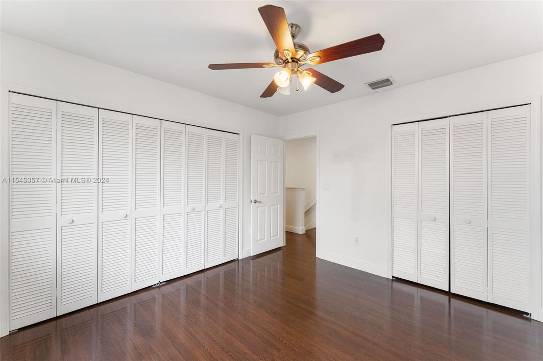 Recently Sold: $779,000 (5 beds, 3 baths, 2482 Square Feet)