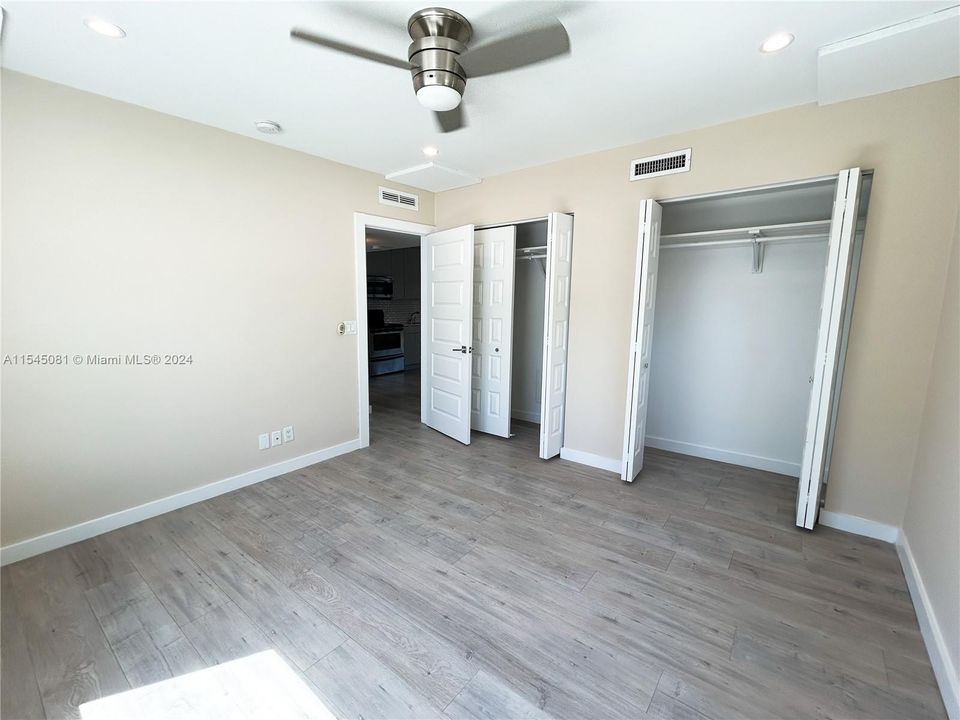 Recently Rented: $1,950 (1 beds, 1 baths, 650 Square Feet)