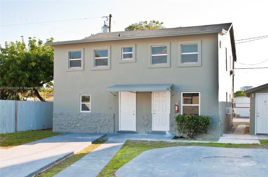 Recently Rented: $1,650 (2 beds, 1 baths, 650 Square Feet)