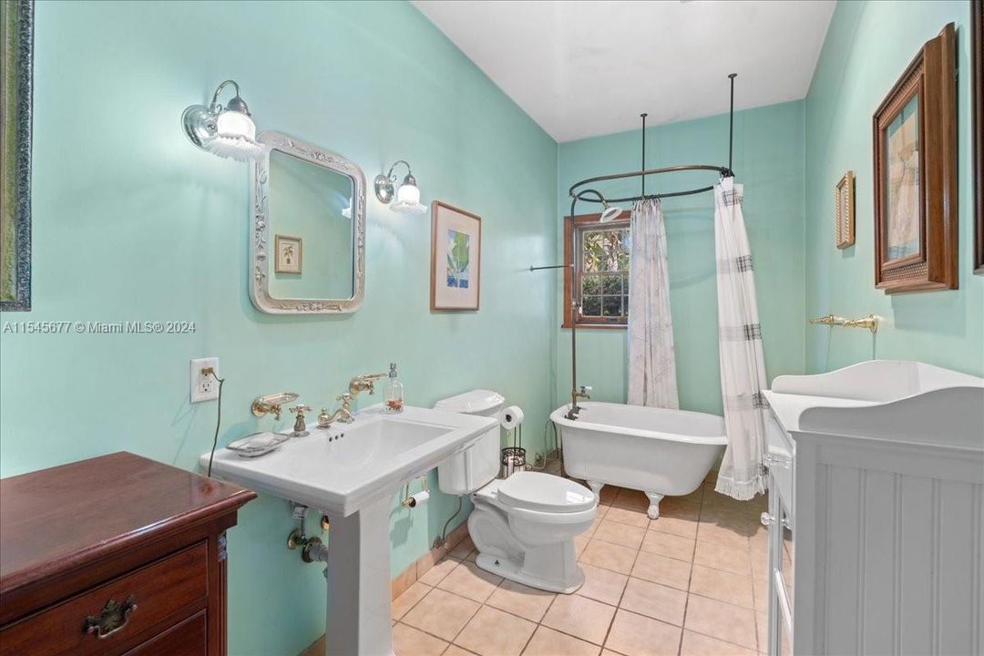 待售: $1,375,000 (3 贝兹, 3 浴室, 2946 平方英尺)