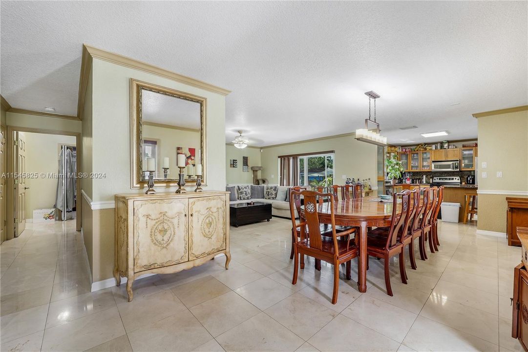 Recently Sold: $1,800,000 (0 beds, 0 baths, 4104 Square Feet)