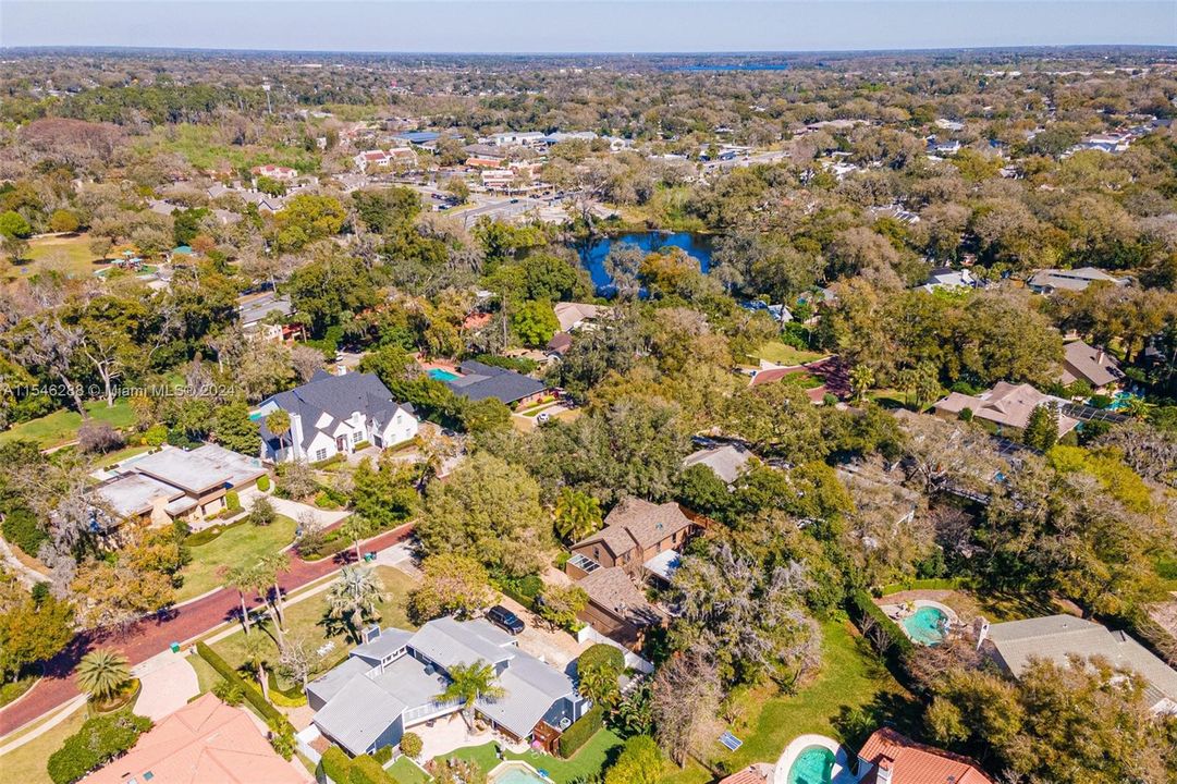 最近售出: $1,595,000 (5 贝兹, 3 浴室, 0 平方英尺)