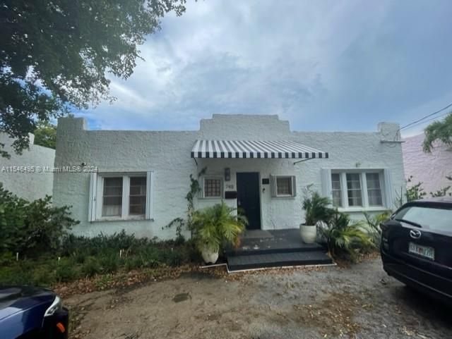 Recently Sold: $699,000 (0 beds, 0 baths, 0 Square Feet)