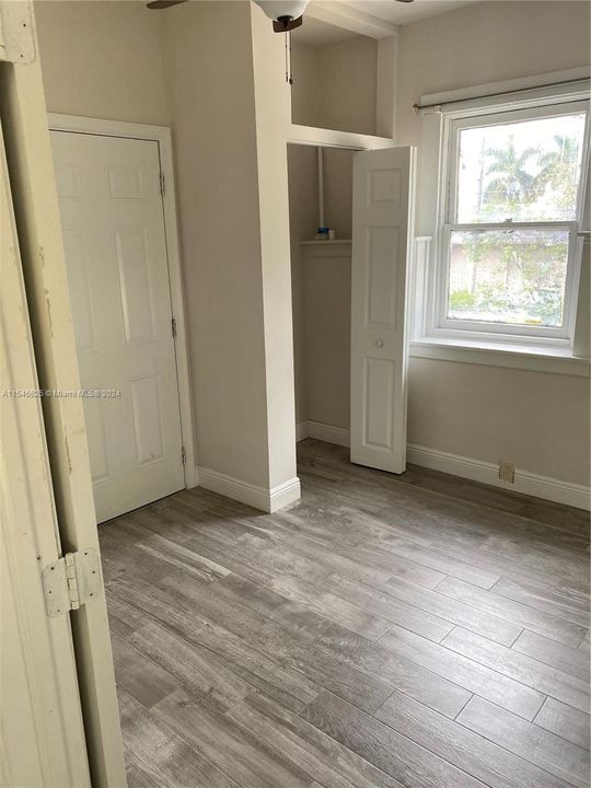 Recently Rented: $1,600 (2 beds, 1 baths, 0 Square Feet)