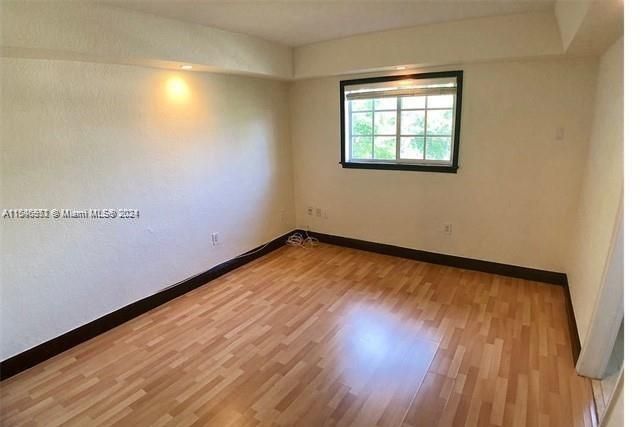 Recently Rented: $1,900 (1 beds, 1 baths, 0 Square Feet)
