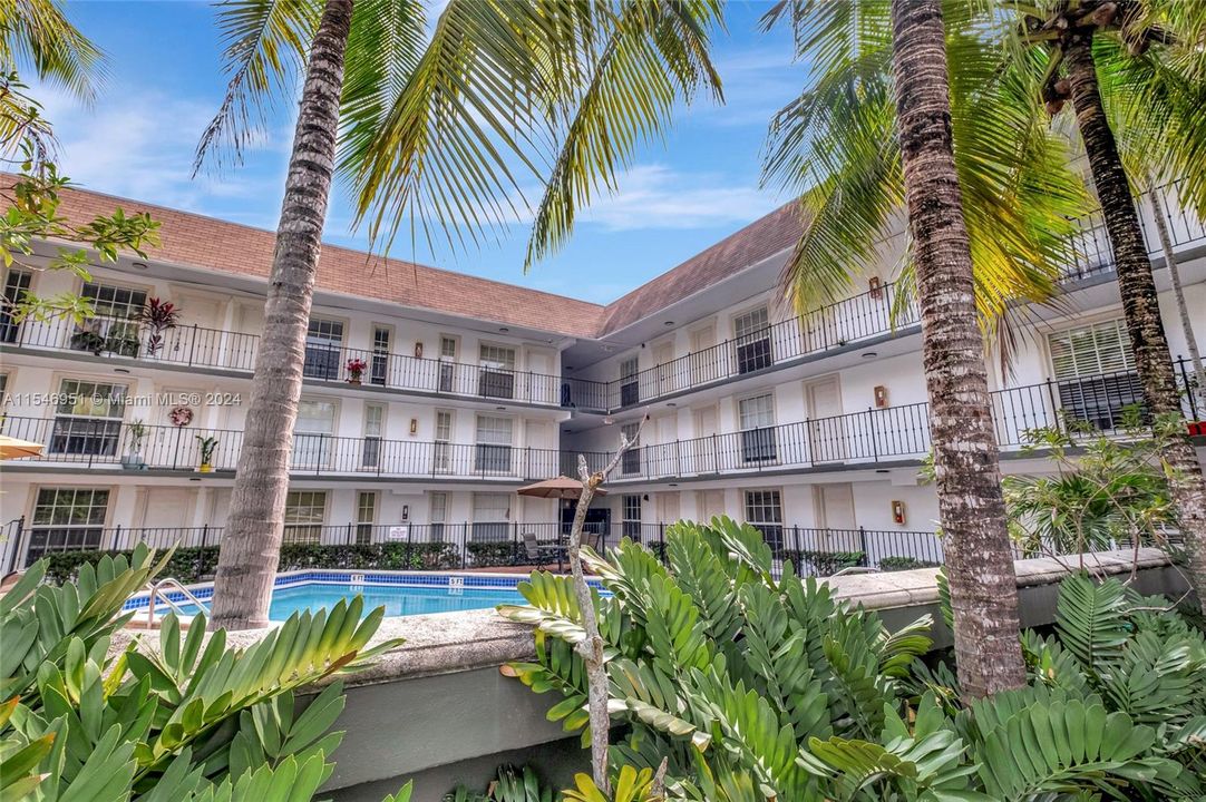 Recently Rented: $1,900 (1 beds, 1 baths, 0 Square Feet)