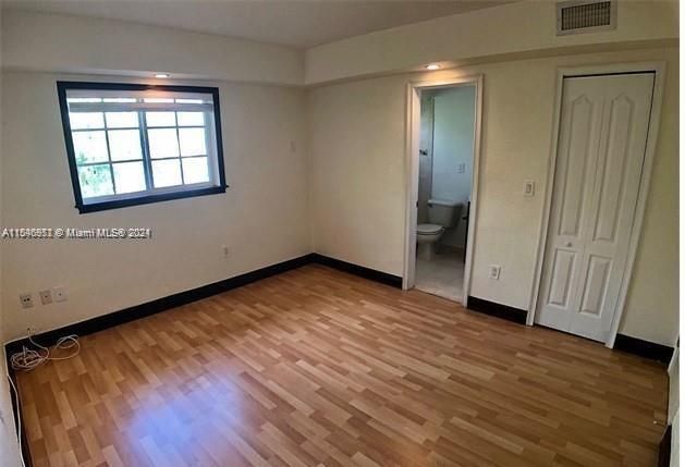 Recently Rented: $1,900 (1 beds, 1 baths, 0 Square Feet)