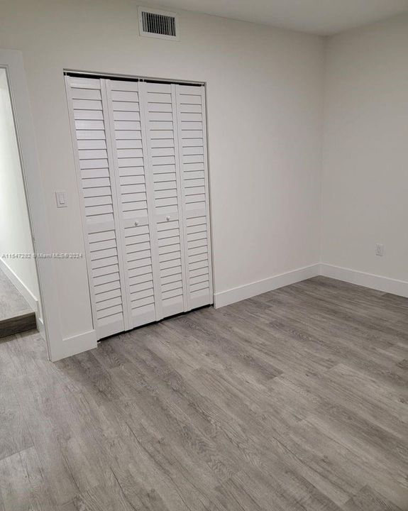 Недавно арендовано: $2,200 (2 спален, 1 ванн, 900 Квадратных фут)