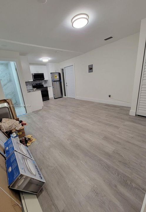 Недавно арендовано: $2,200 (2 спален, 1 ванн, 900 Квадратных фут)