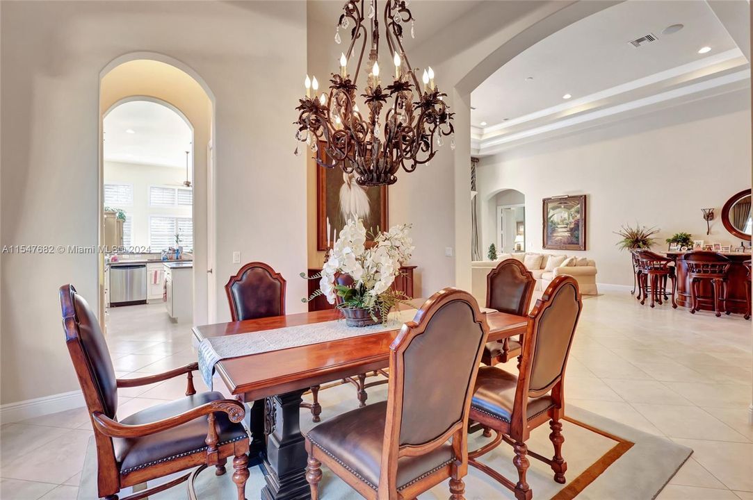 Active With Contract: $2,295,000 (3 beds, 3 baths, 3746 Square Feet)